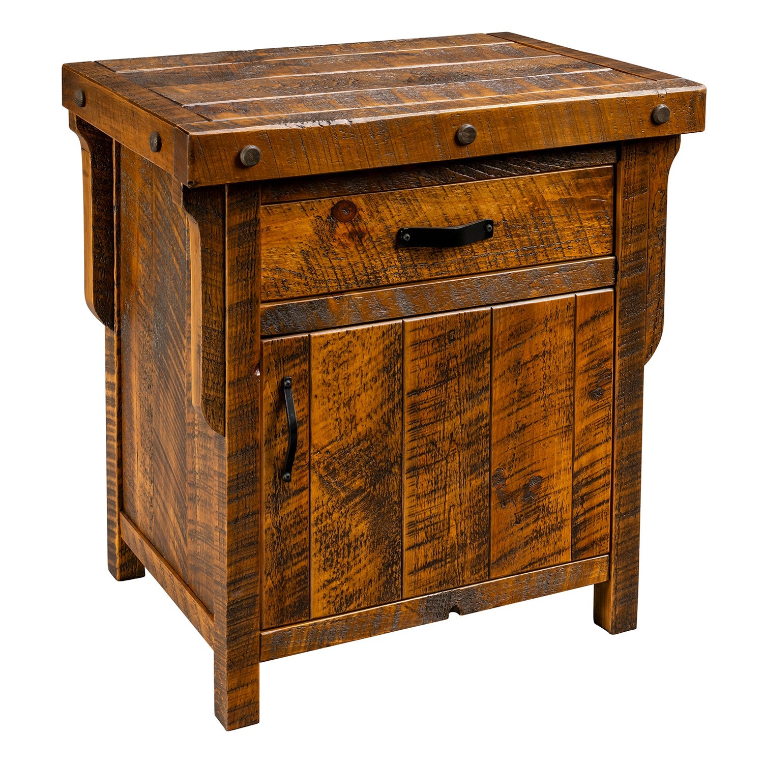 Charming chest drawer in Edmore, MI